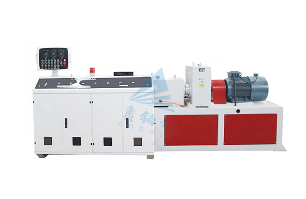 錐形雙螺桿塑料擠出機(jī)